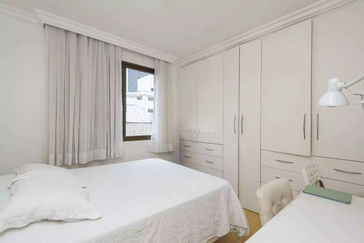 Apartamento, Sion, 4 Quartos, 3 Vagas, 2 Suítes