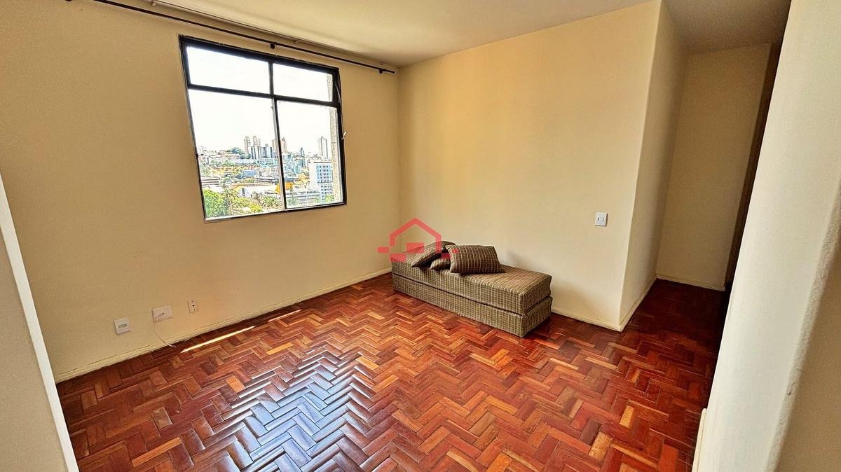 Apartamento, Centro, 2 Quartos, 0 Vaga