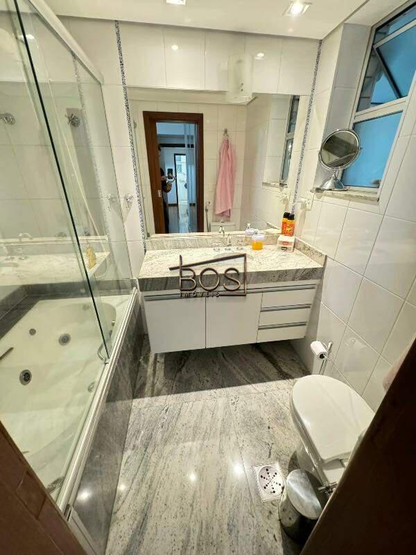 Apartamento, União, 3 Quartos, 5 Vagas, 1 Suíte