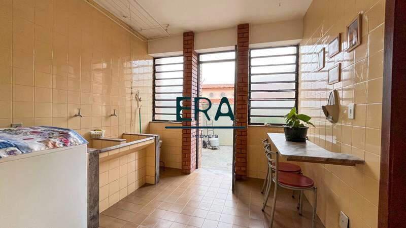 Casa, Comiteco, 4 Quartos, 3 Vagas, 2 Suítes