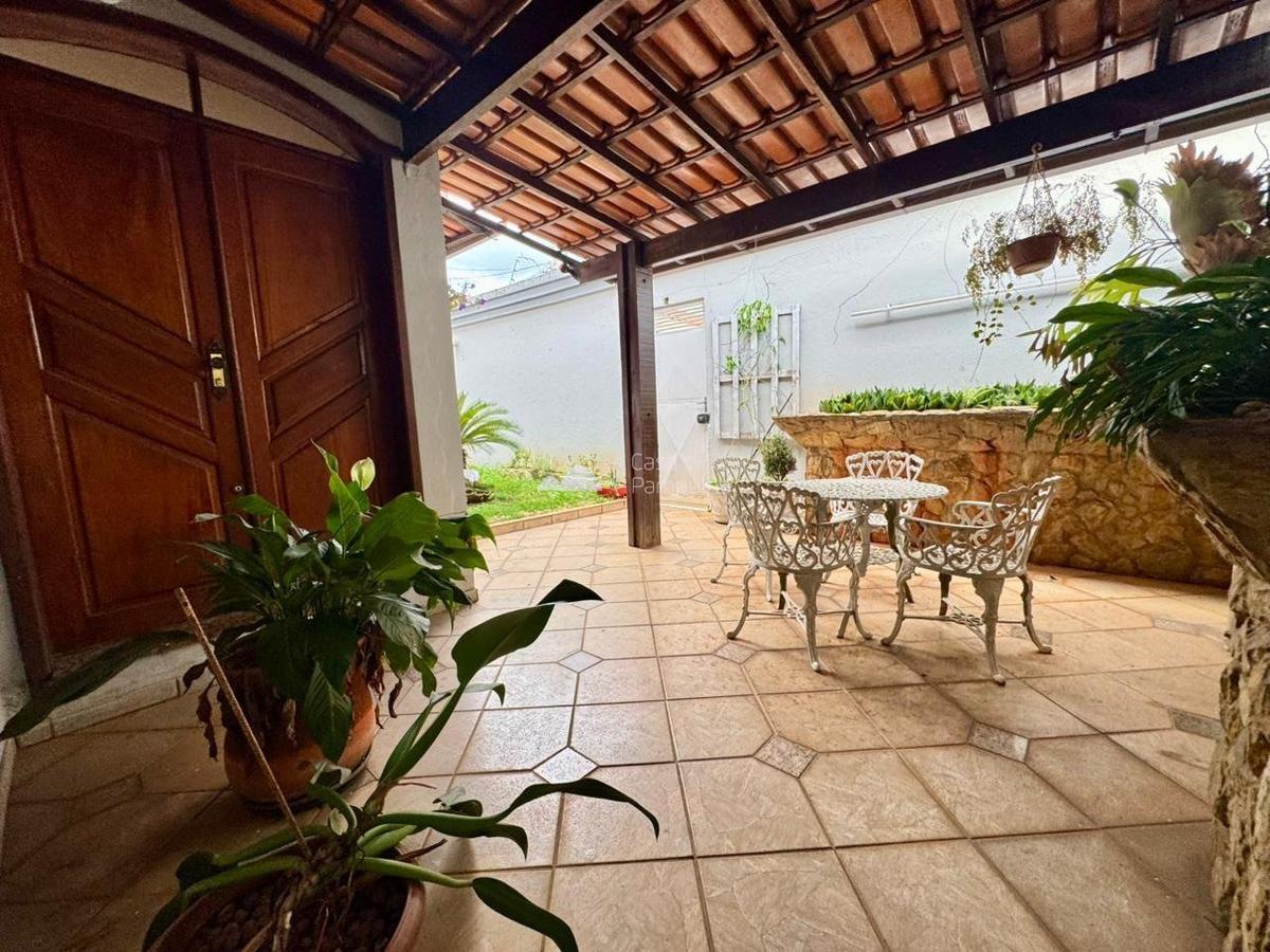 Casa, Céu Azul, 4 Quartos, 2 Vagas, 1 Suíte