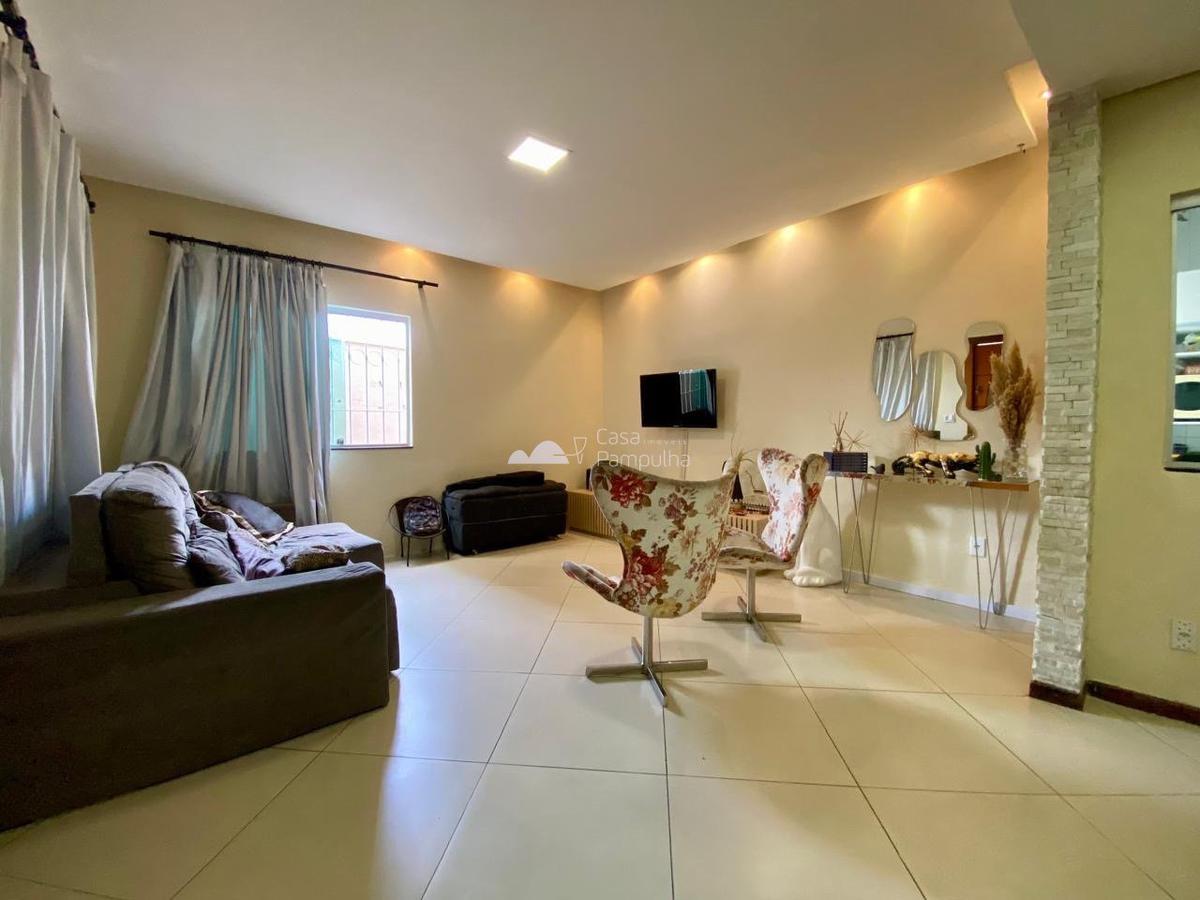 Casa, Céu Azul, 3 Quartos, 2 Vagas, 2 Suítes