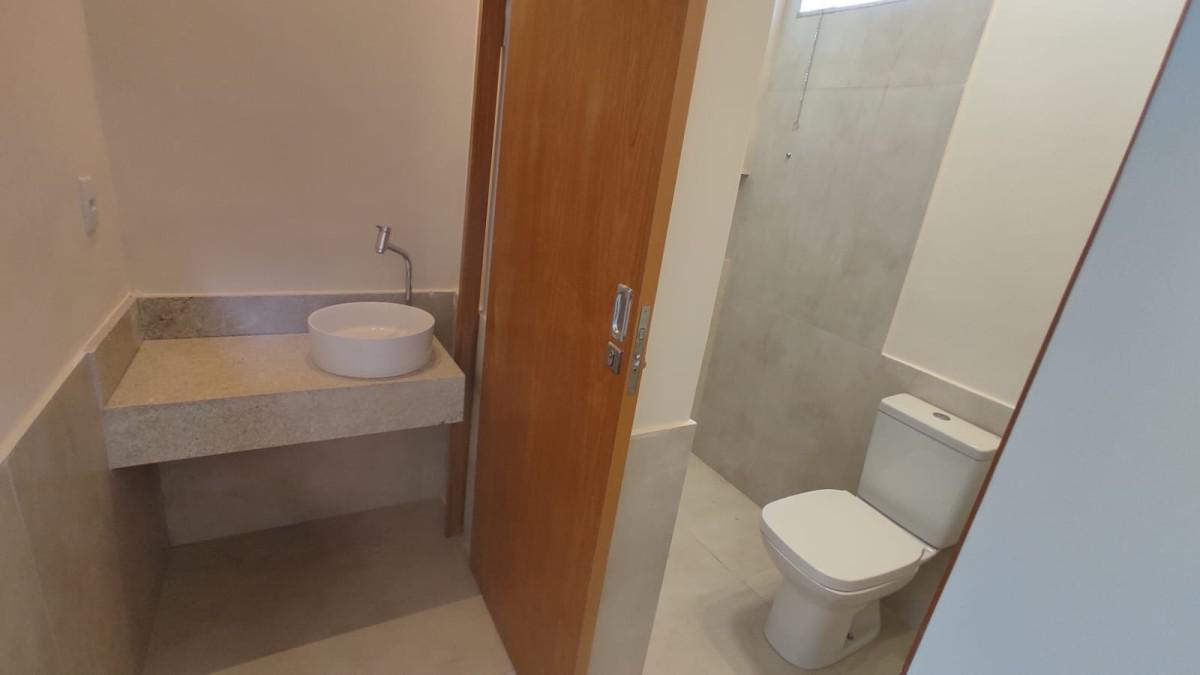 Casa, Santa Rosa, 3 Quartos, 4 Vagas, 1 Suíte