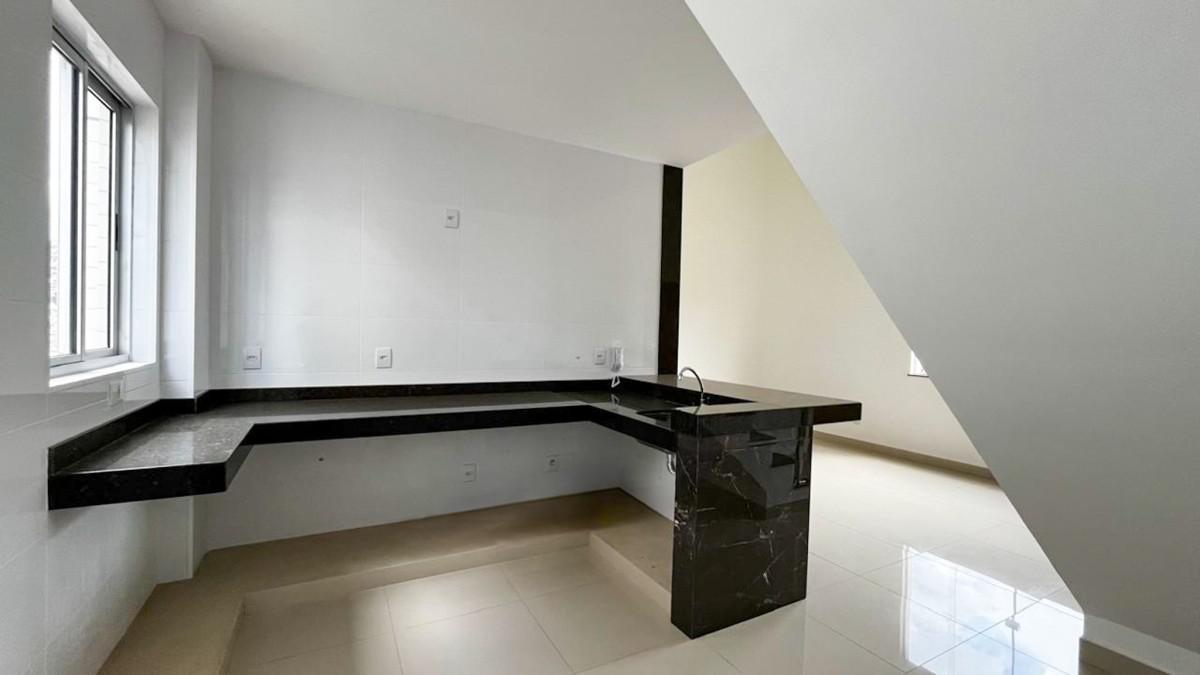 Cobertura, Vila Paris, 2 Quartos, 2 Vagas, 2 Suítes