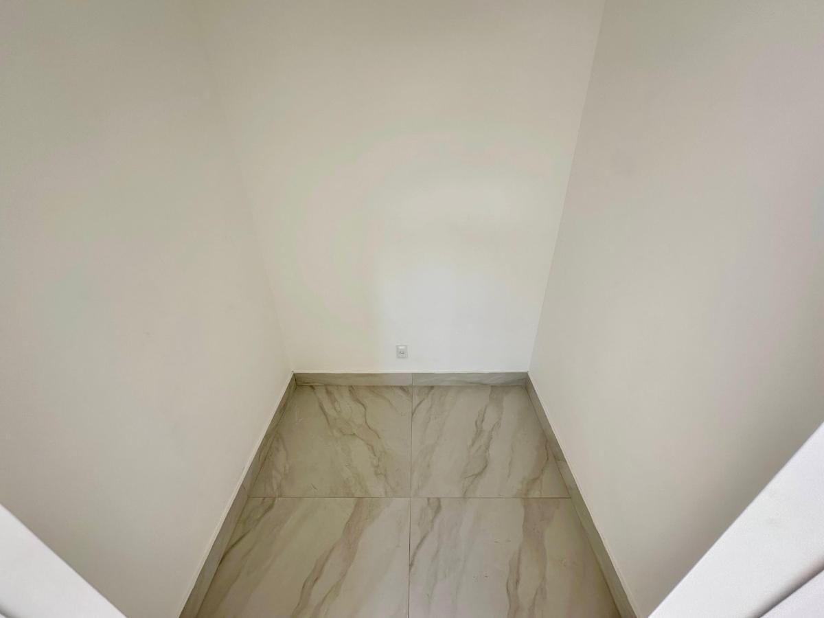 Casa, Planalto, 3 Quartos, 2 Vagas, 1 Suíte