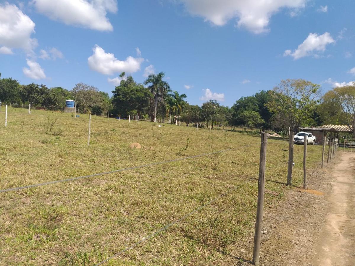 Fazenda, Urucuia, 4 Quartos, 6 Vagas, 1 Suíte