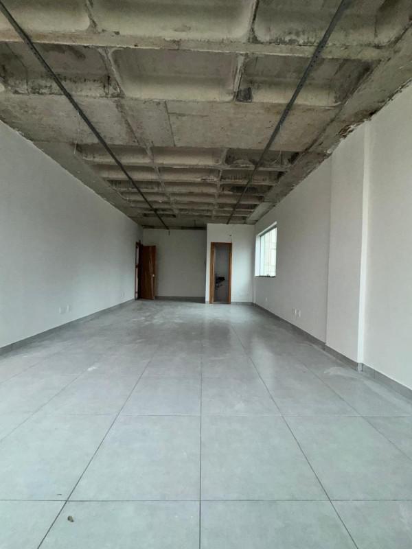 Sala, Barro Preto, 0 Quarto, 1 Vaga