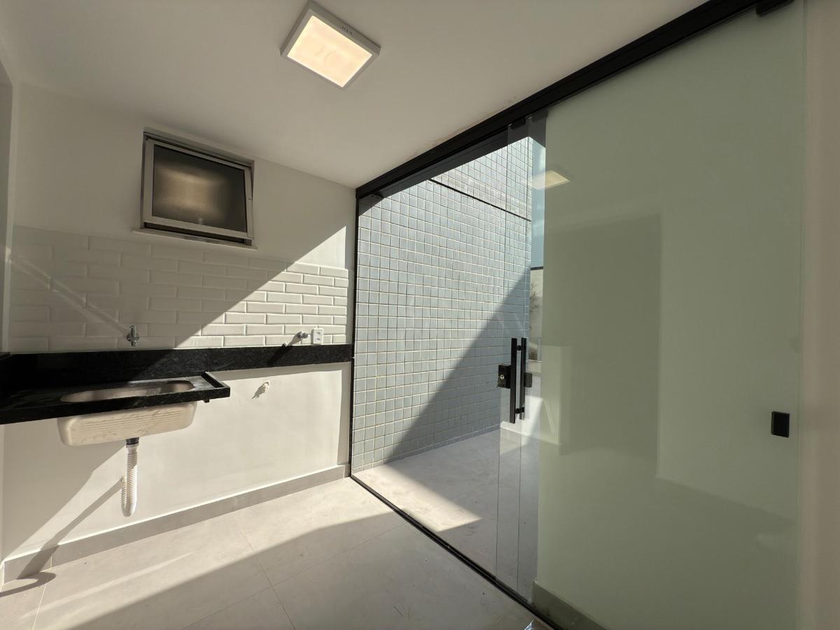 Apartamento, Castelo, 3 Quartos, 2 Vagas, 1 Suíte