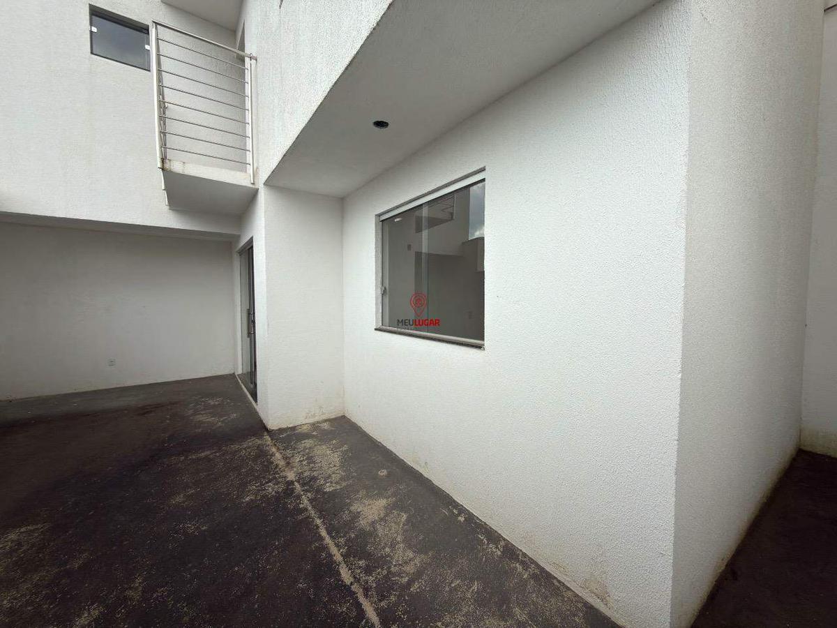 Casa, Novo Horizonte, 3 Quartos, 2 Vagas, 1 Suíte