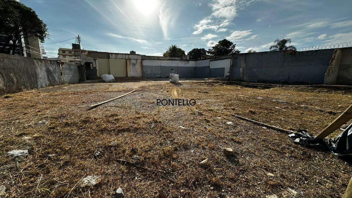 Lote, Centro, 0 Quarto, 0 Vaga