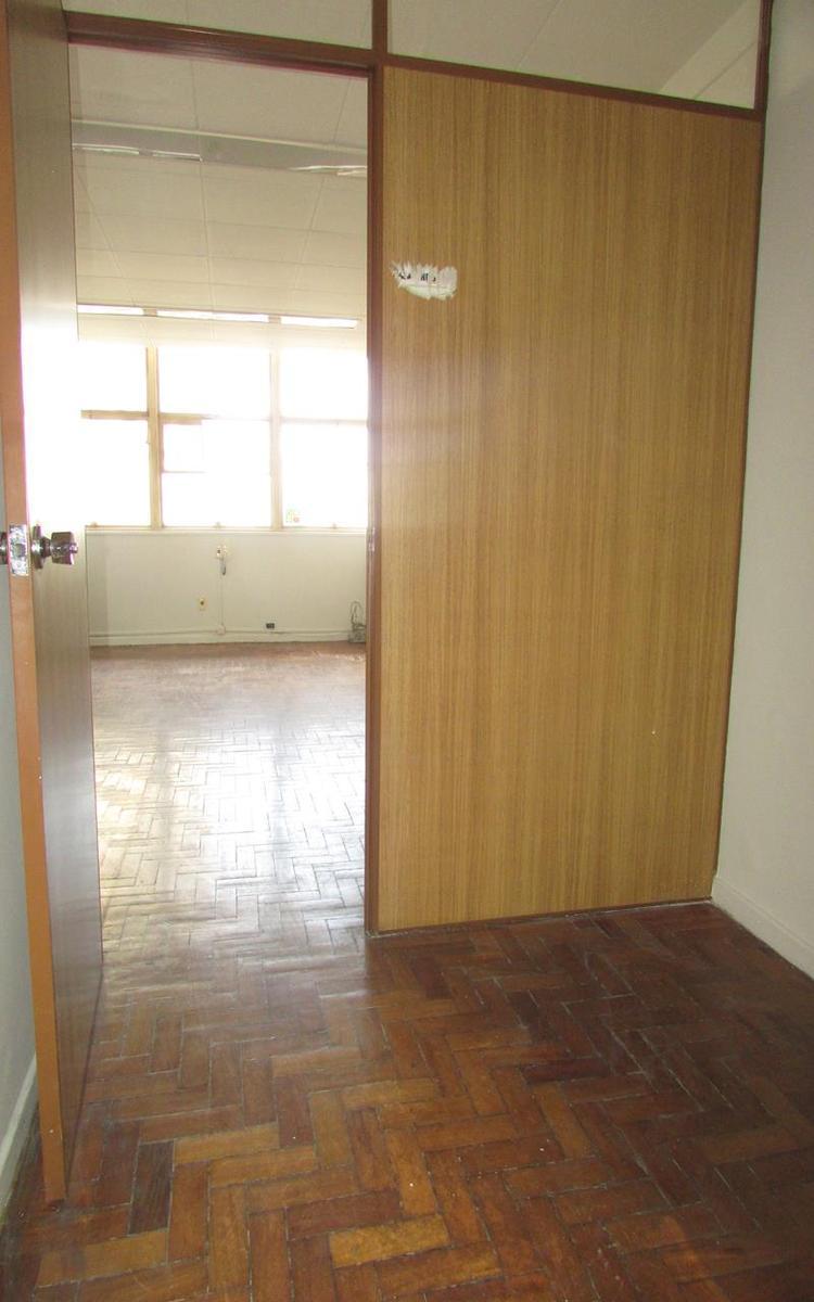 Sala, Centro