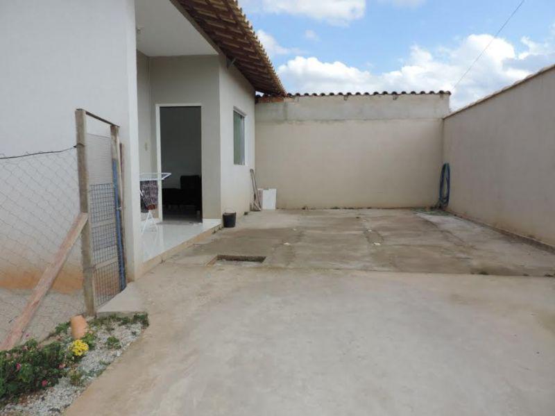 Casa, Dumaville, 2 Quartos, 3 Vagas