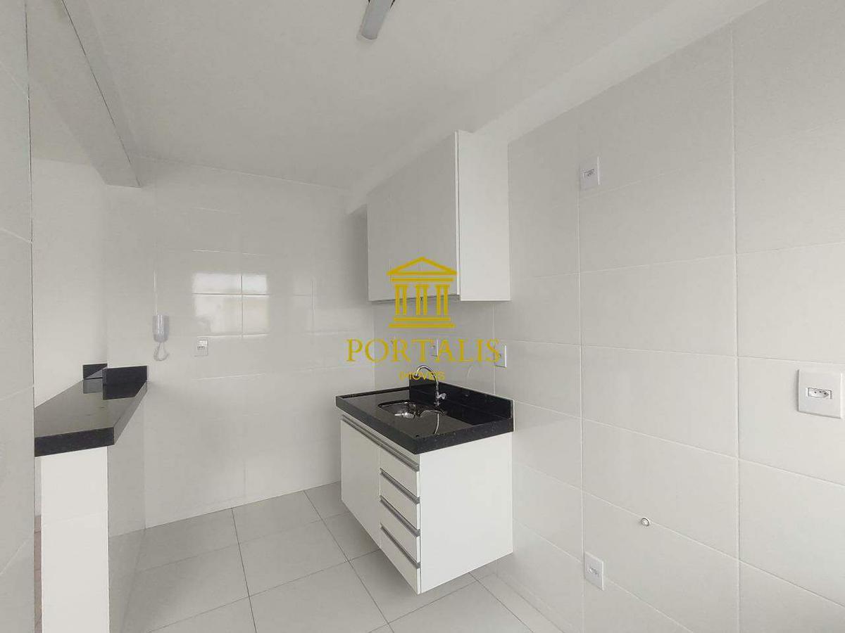 Apartamento, Sagrada Família, 1 Quarto, 1 Vaga, 1 Suíte