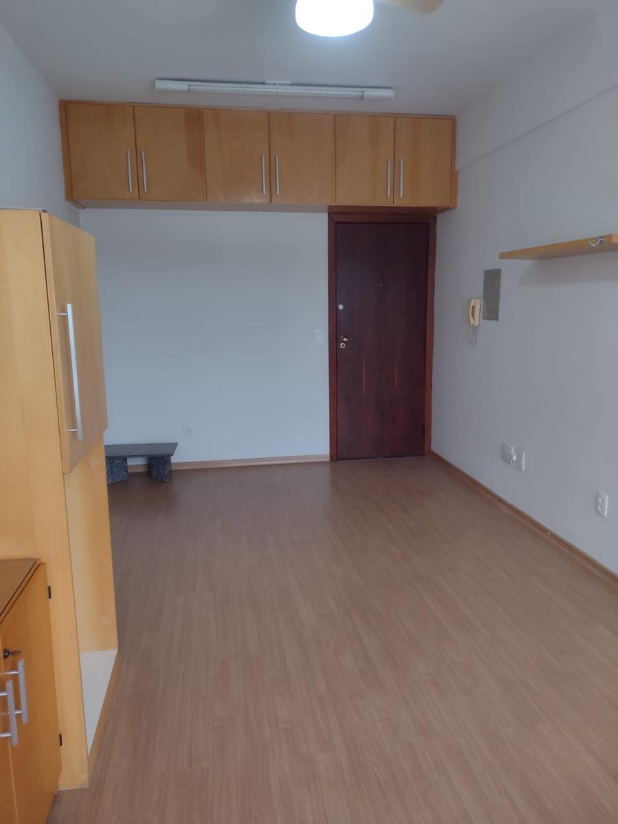 Sala, Barro Preto, 0 Quarto, 0 Vaga