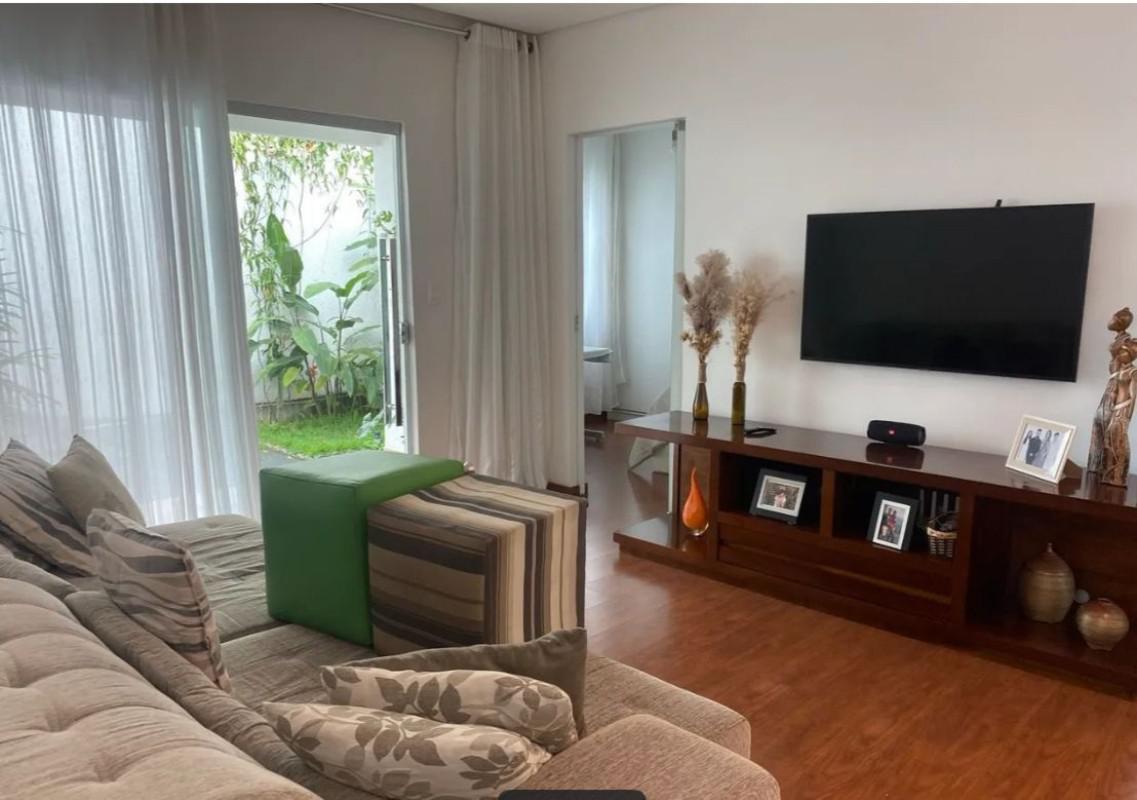 Casa, Lindéia, 3 Quartos, 1 Vaga, 1 Suíte