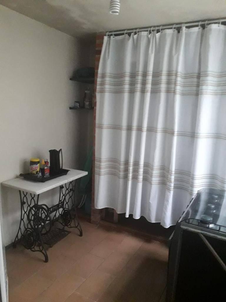 Casa, Alípio de Melo, 3 Quartos, 2 Vagas, 1 Suíte