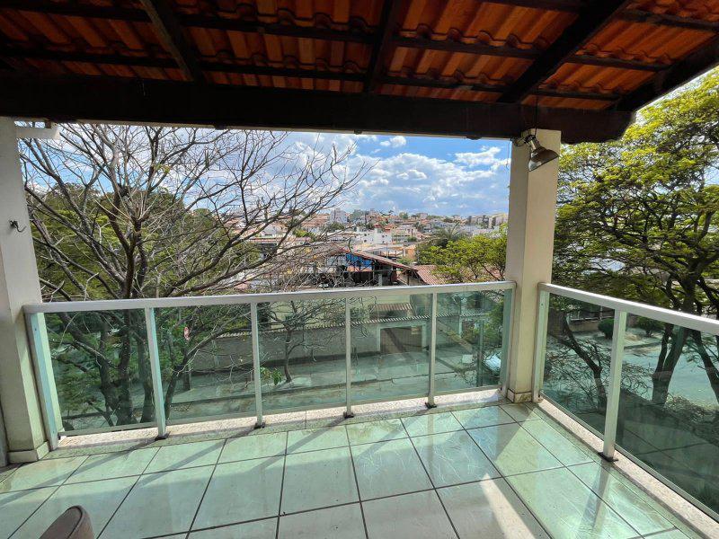 Casa, Niterói, 4 Quartos, 4 Vagas, 1 Suíte