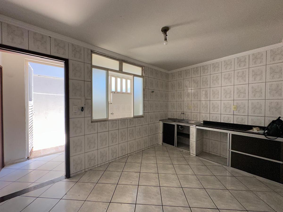 Apartamento, Caravelas, 2 Quartos, 1 Vaga