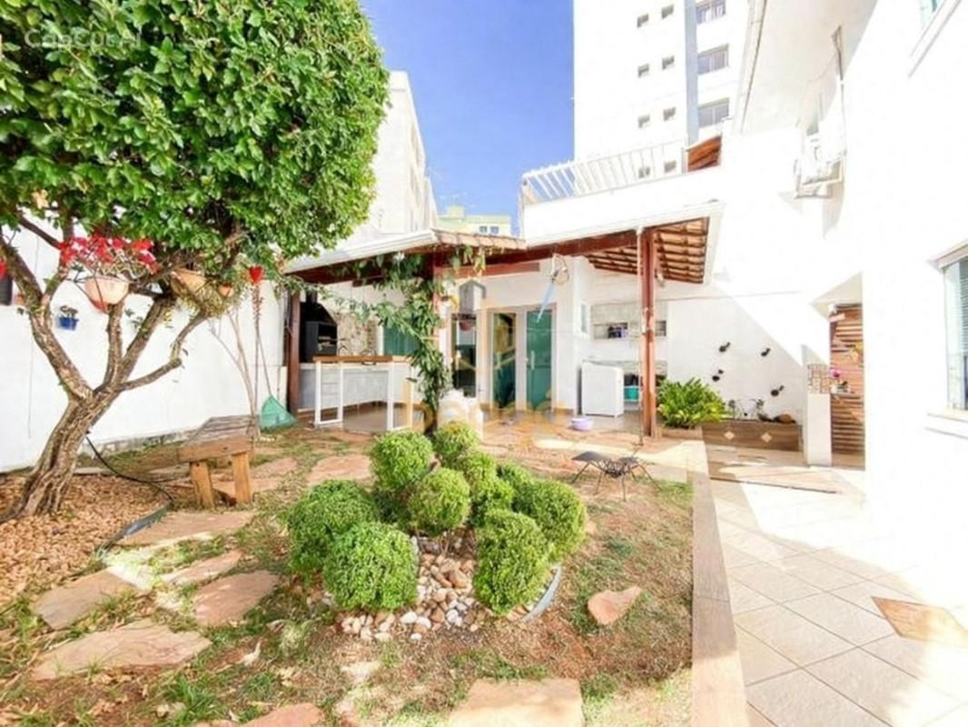 Casa, Manacás, 3 Quartos, 4 Vagas, 1 Suíte