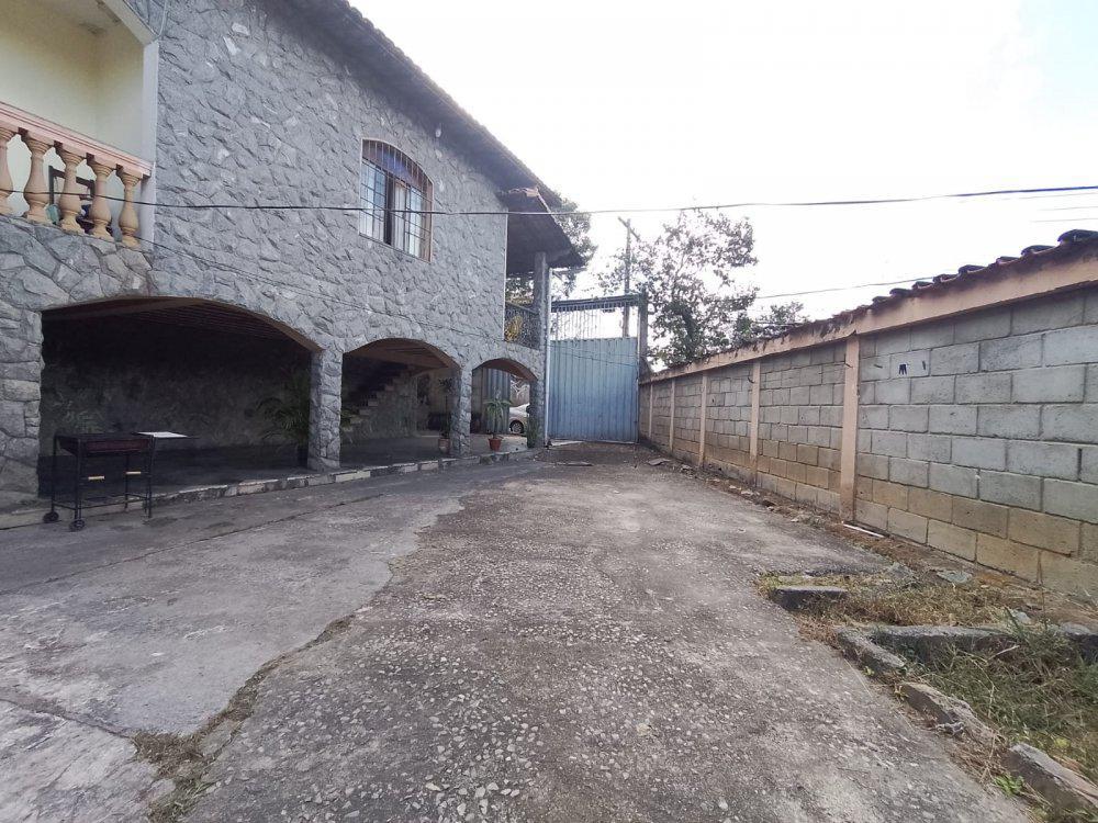 Casa, Milionários, 3 Quartos, 2 Vagas