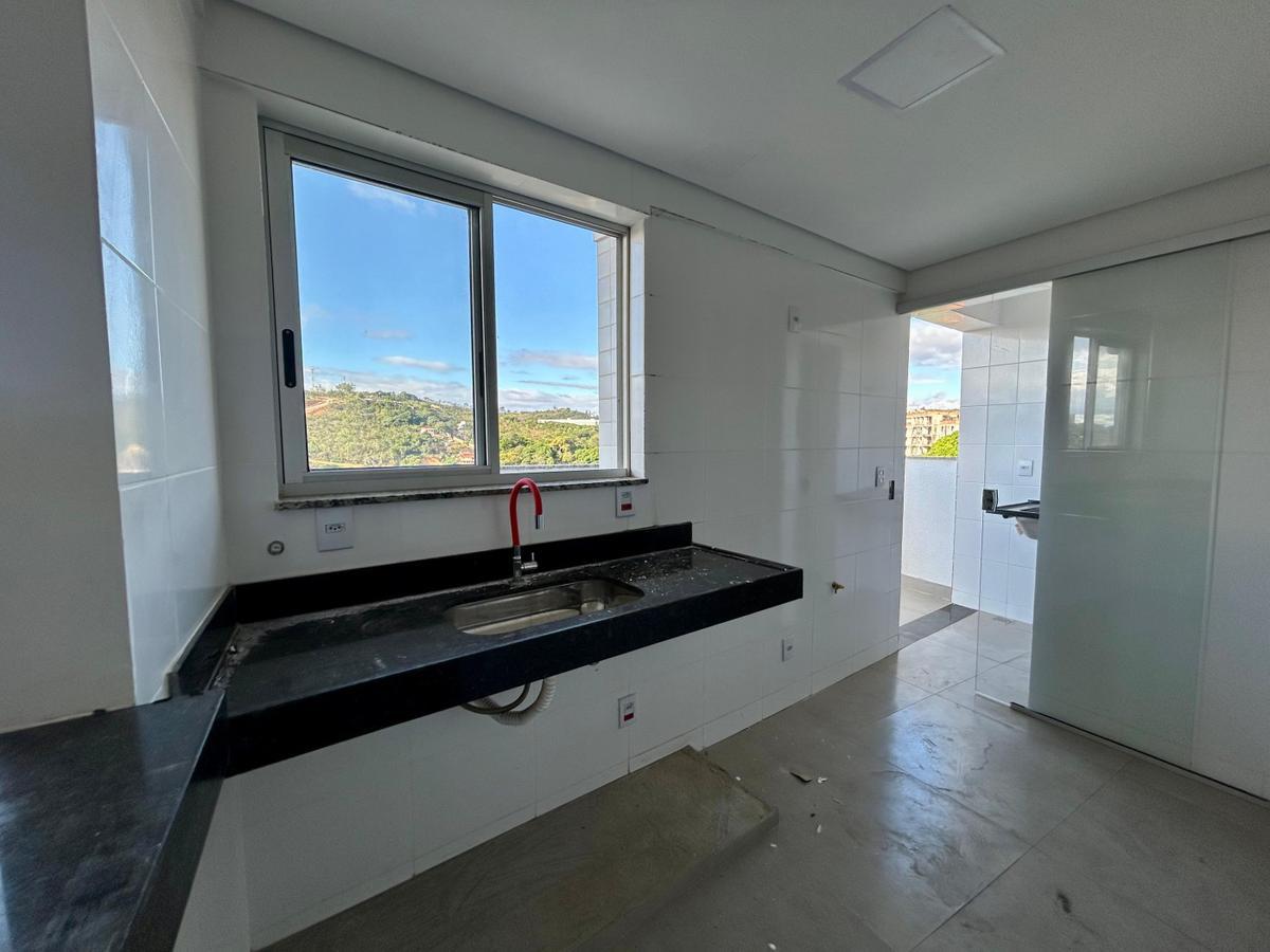 Apartamento, Centro, 3 Quartos, 2 Vagas, 1 Suíte