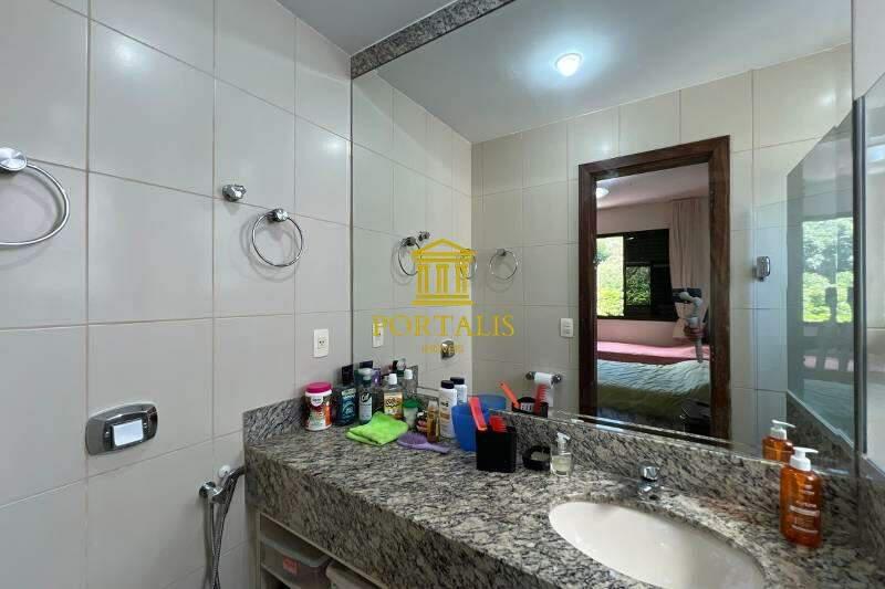 Apartamento, Sion, 4 Quartos, 3 Vagas, 1 Suíte