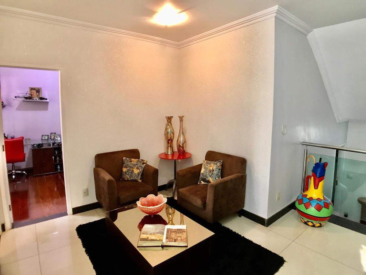 Casa, Buritis, 4 Quartos, 4 Vagas, 1 Suíte