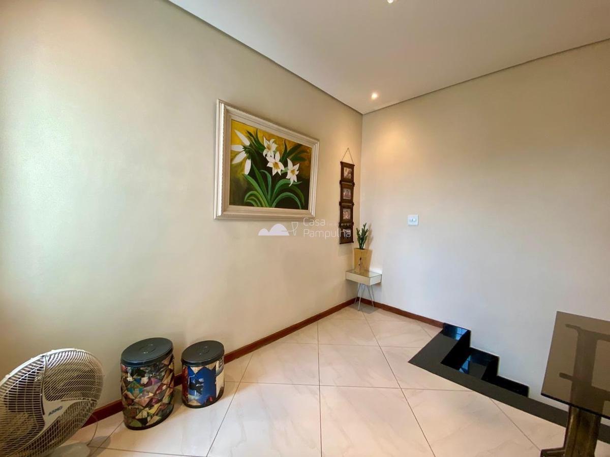 Casa, Céu Azul, 3 Quartos, 2 Vagas, 2 Suítes