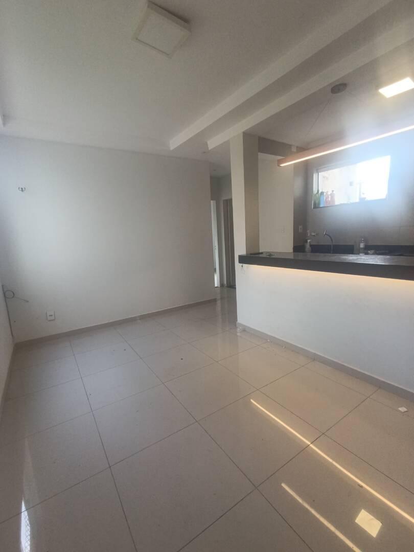 Apartamento, Floresta, 2 Quartos, 1 Vaga