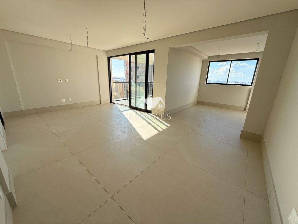 Apartamento, Barreiro, 3 Quartos, 3 Vagas, 3 Suítes