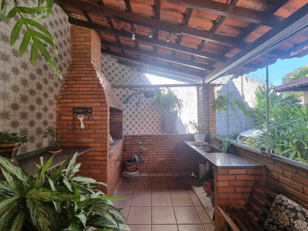 Casa, Jardim Riacho das Pedras, 4 Quartos, 4 Vagas, 1 Suíte