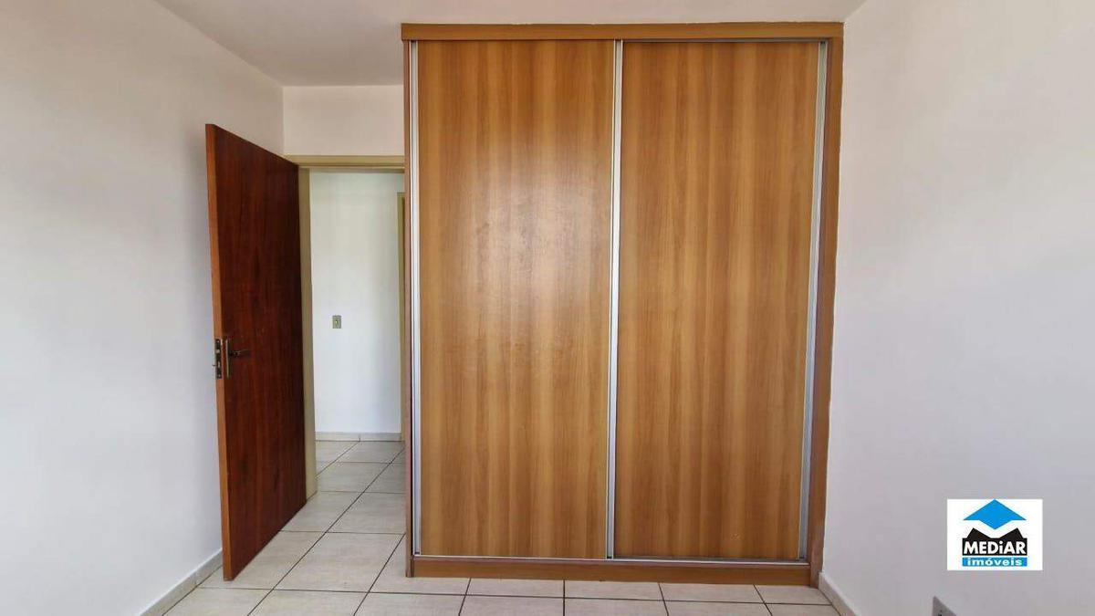 Apartamento, Sagrada Família, 3 Quartos, 1 Vaga, 1 Suíte