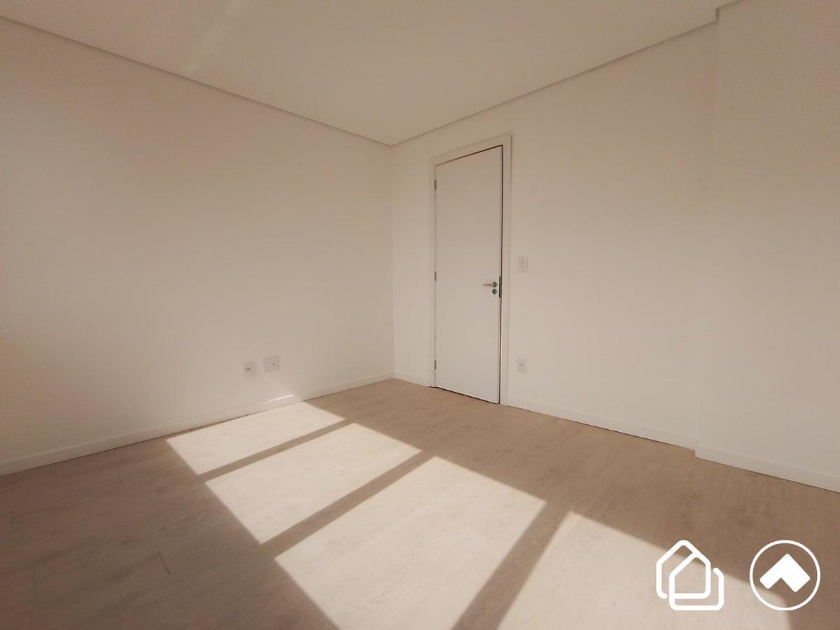 Apartamento, Estoril, 1 Quarto, 1 Vaga, 1 Suíte