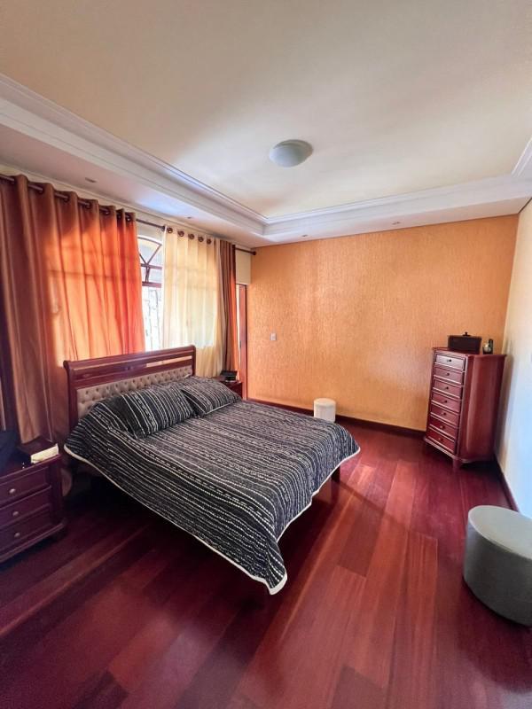 Casa, Tirol, 5 Quartos, 3 Vagas, 1 Suíte