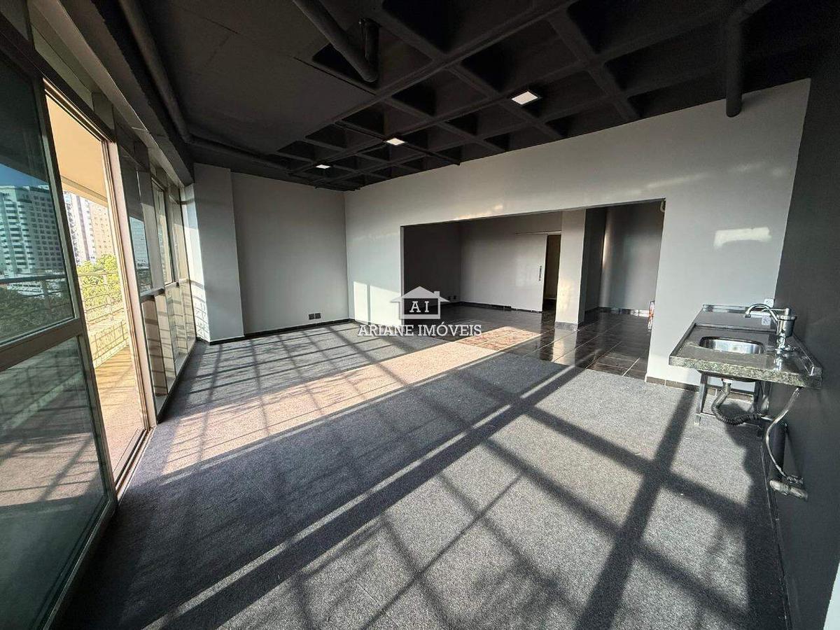 Sala, Estoril, 0 Quarto, 3 Vagas