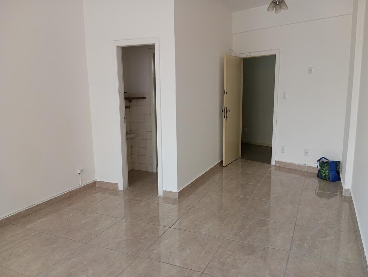 Sala, Centro