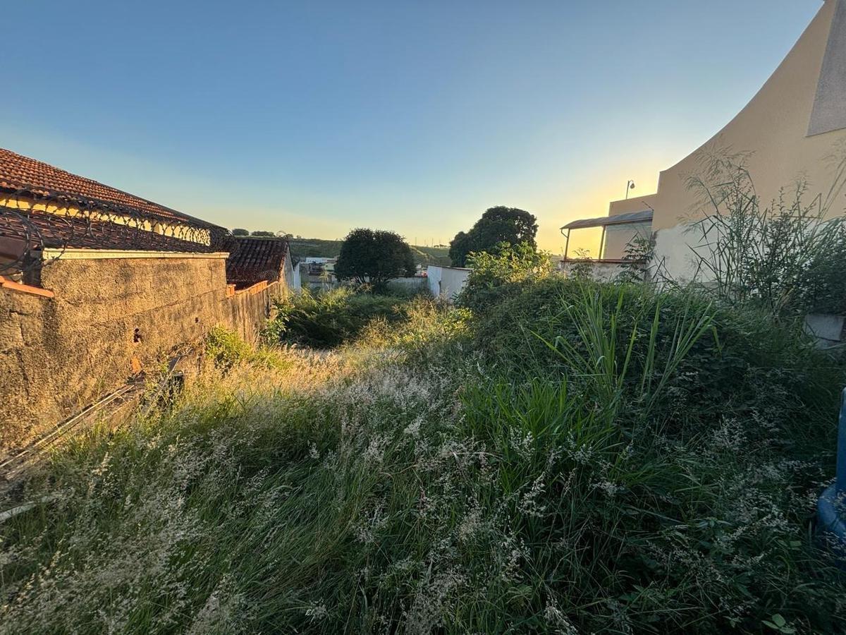 Lote, Jardim Montanhês, 0 Quarto, 0 Vaga
