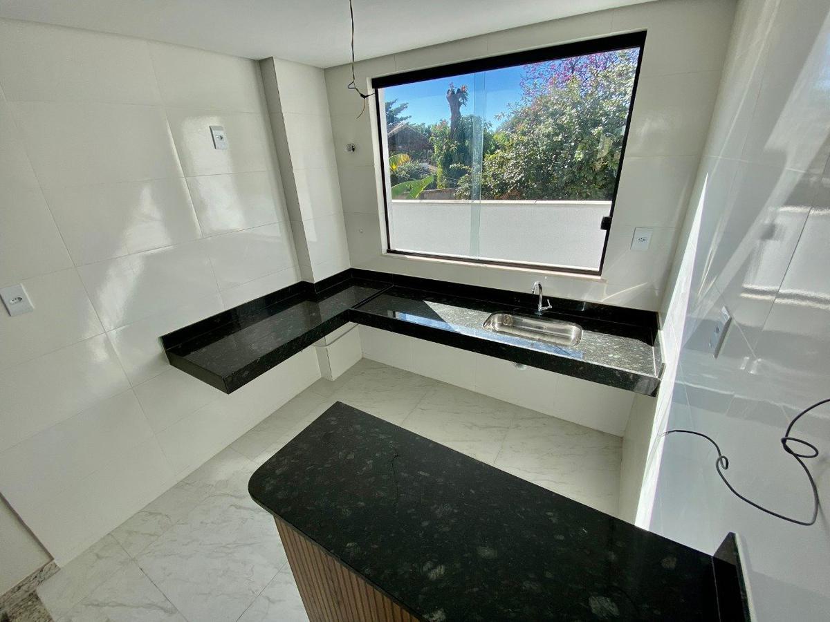 Cobertura, Santa Branca, 3 Quartos, 3 Vagas, 1 Suíte