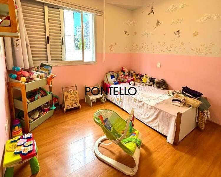 Cobertura, Funcionários, 4 Quartos, 4 Vagas, 2 Suítes