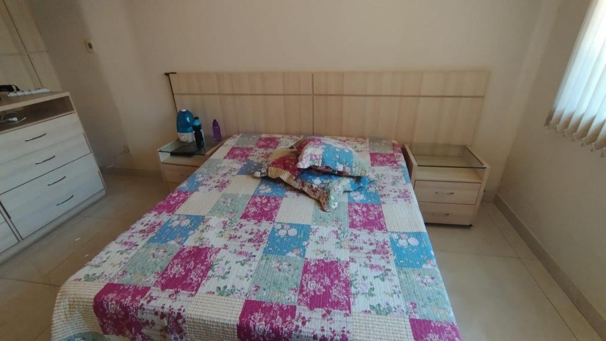 Casa, Cidade Nova, 4 Quartos, 4 Vagas, 1 Suíte