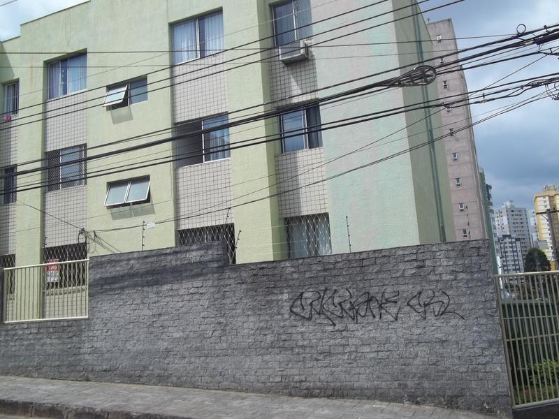 Apartamento, Grajaú, 2 Quartos, 1 Vaga