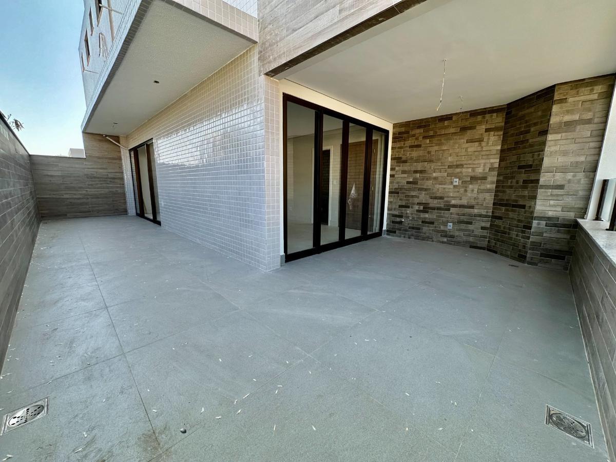 Apartamento, Jaraguá, 4 Quartos, 3 Vagas, 4 Suítes