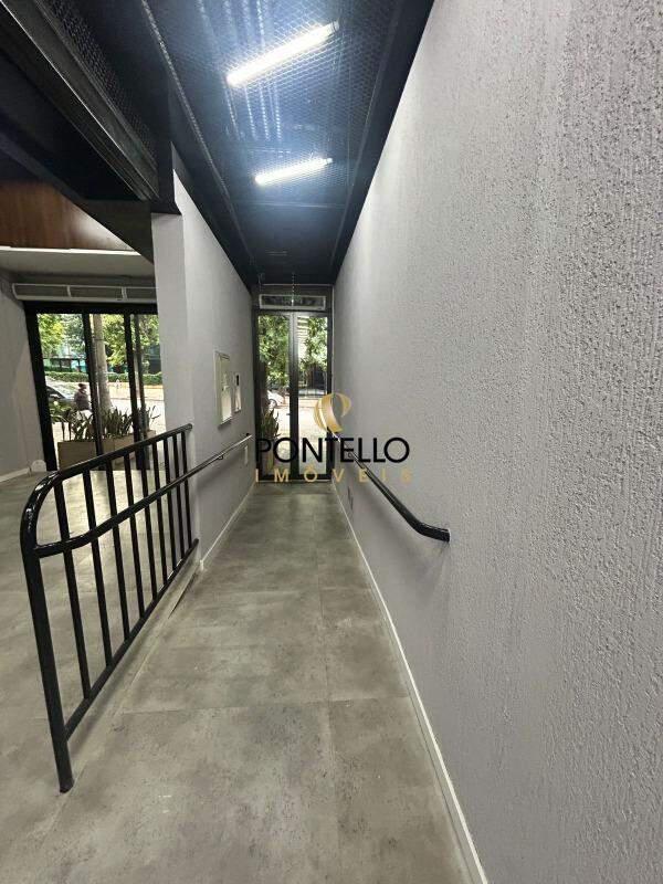 Andar, Savassi, 0 Quarto, 0 Vaga