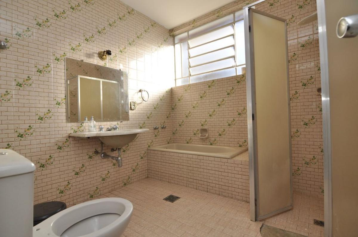 Casa, São José, 5 Quartos, 4 Vagas, 2 Suítes