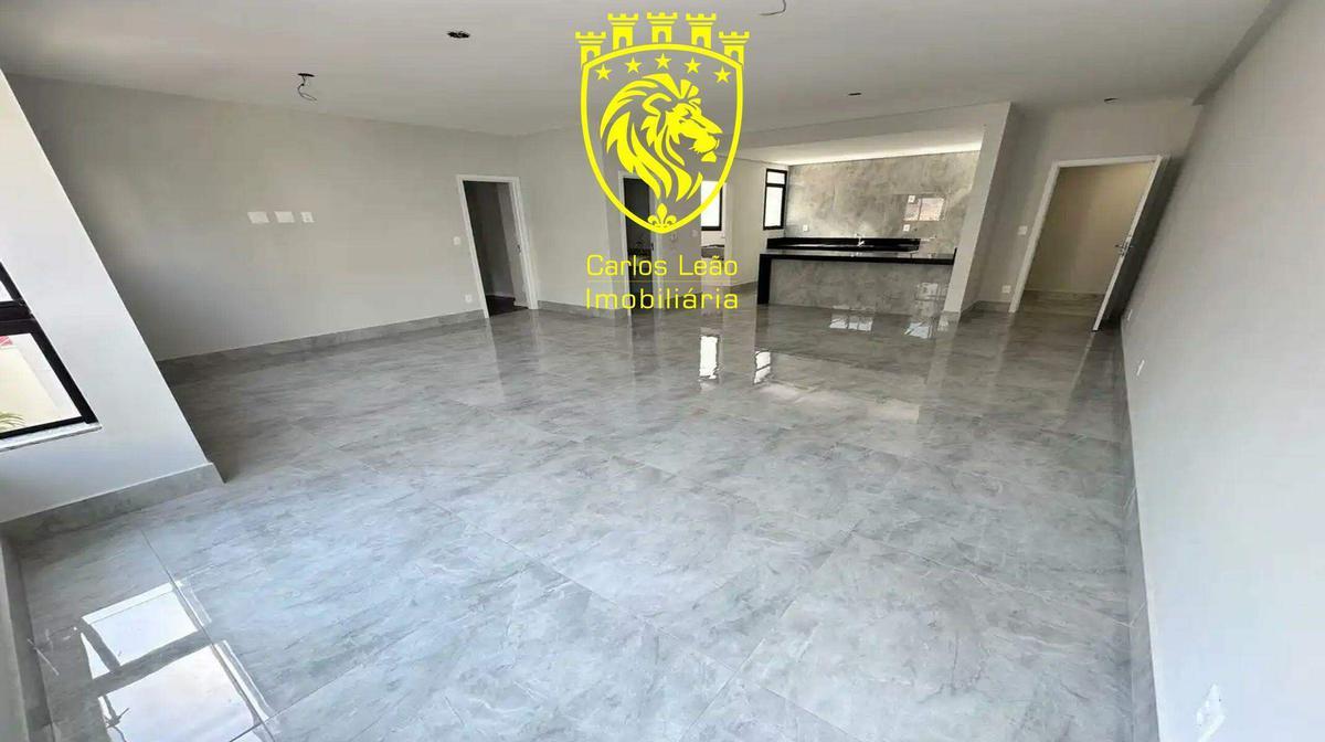 Apartamento, Castelo, 4 Quartos, 2 Vagas, 2 Suítes