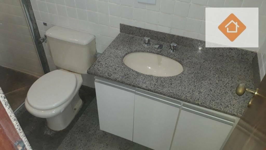 Apart Hotel, Funcionários, 1 Quarto, 1 Vaga, 1 Suíte