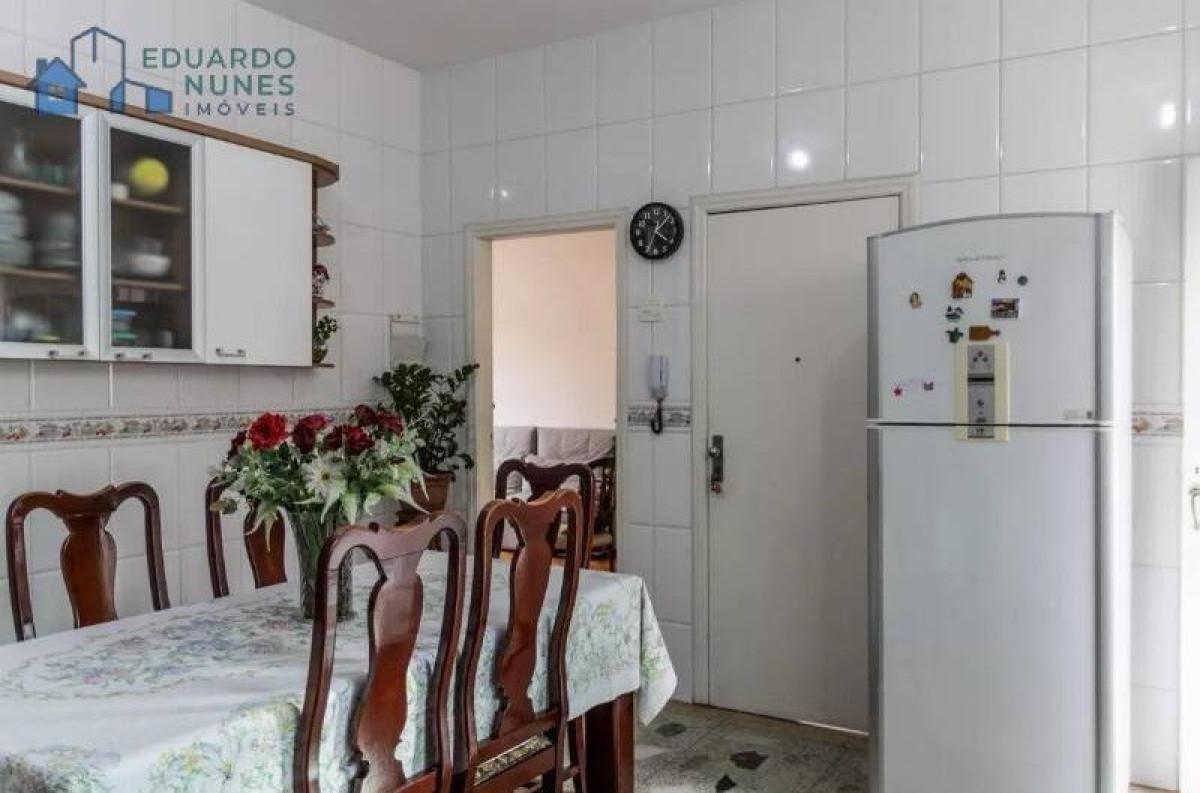 Apartamento, Coração de Jesus, 3 Quartos, 1 Vaga, 1 Suíte