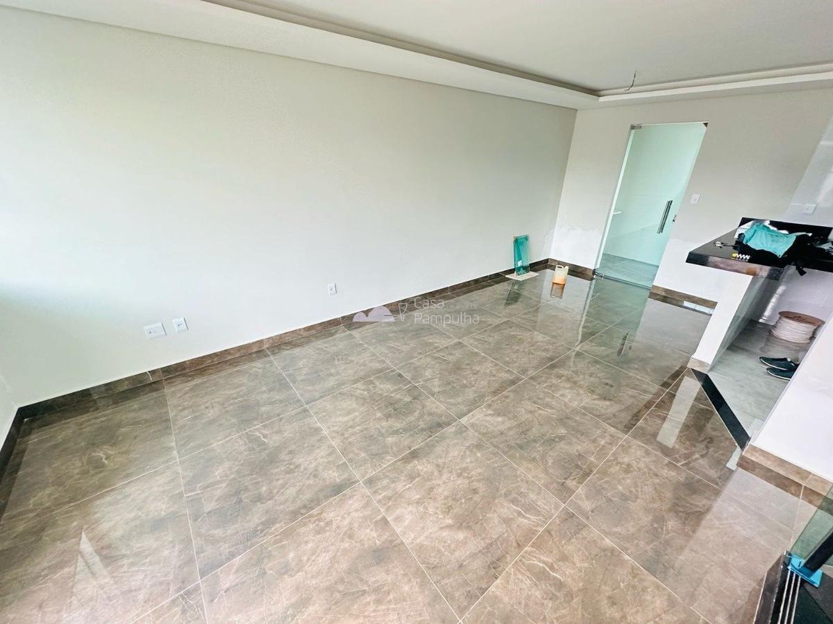 Casa, Candelária, 3 Quartos, 2 Vagas, 1 Suíte