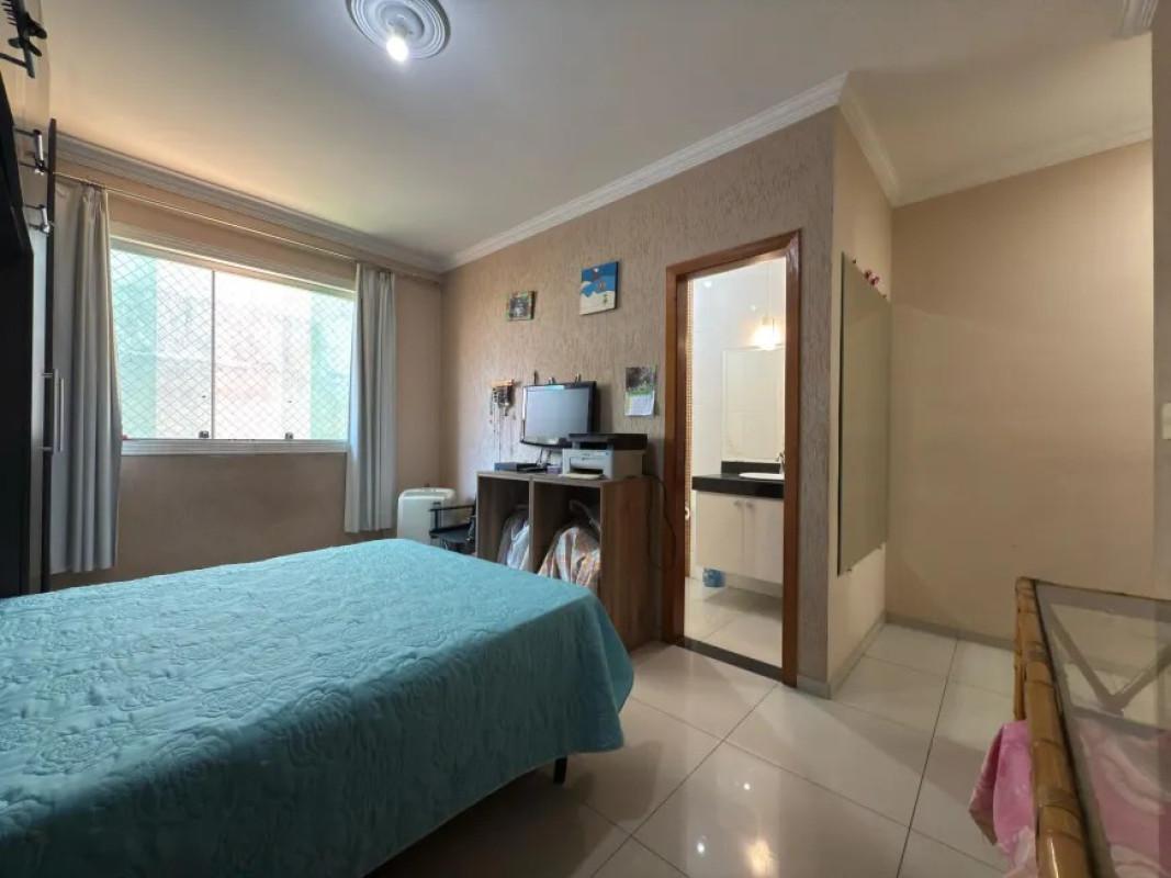 Casa, Santa Mônica, 4 Quartos, 2 Vagas, 2 Suítes