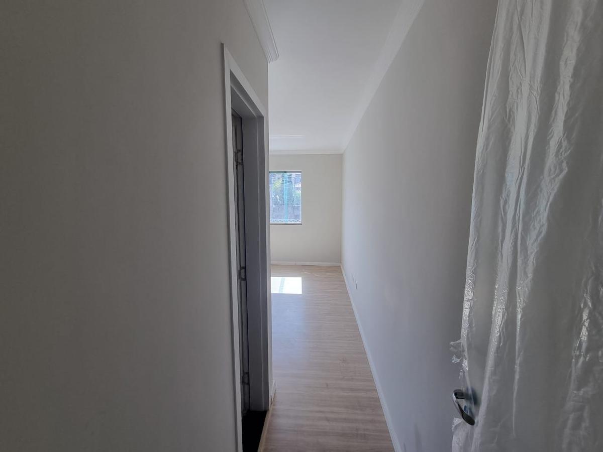 Casa, Planalto, 2 Quartos, 1 Vaga, 1 Suíte